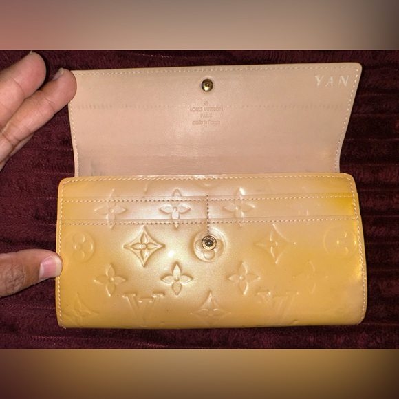 Louis Vuitton Yellow Vernis Wallet - Picture 7 of 16
